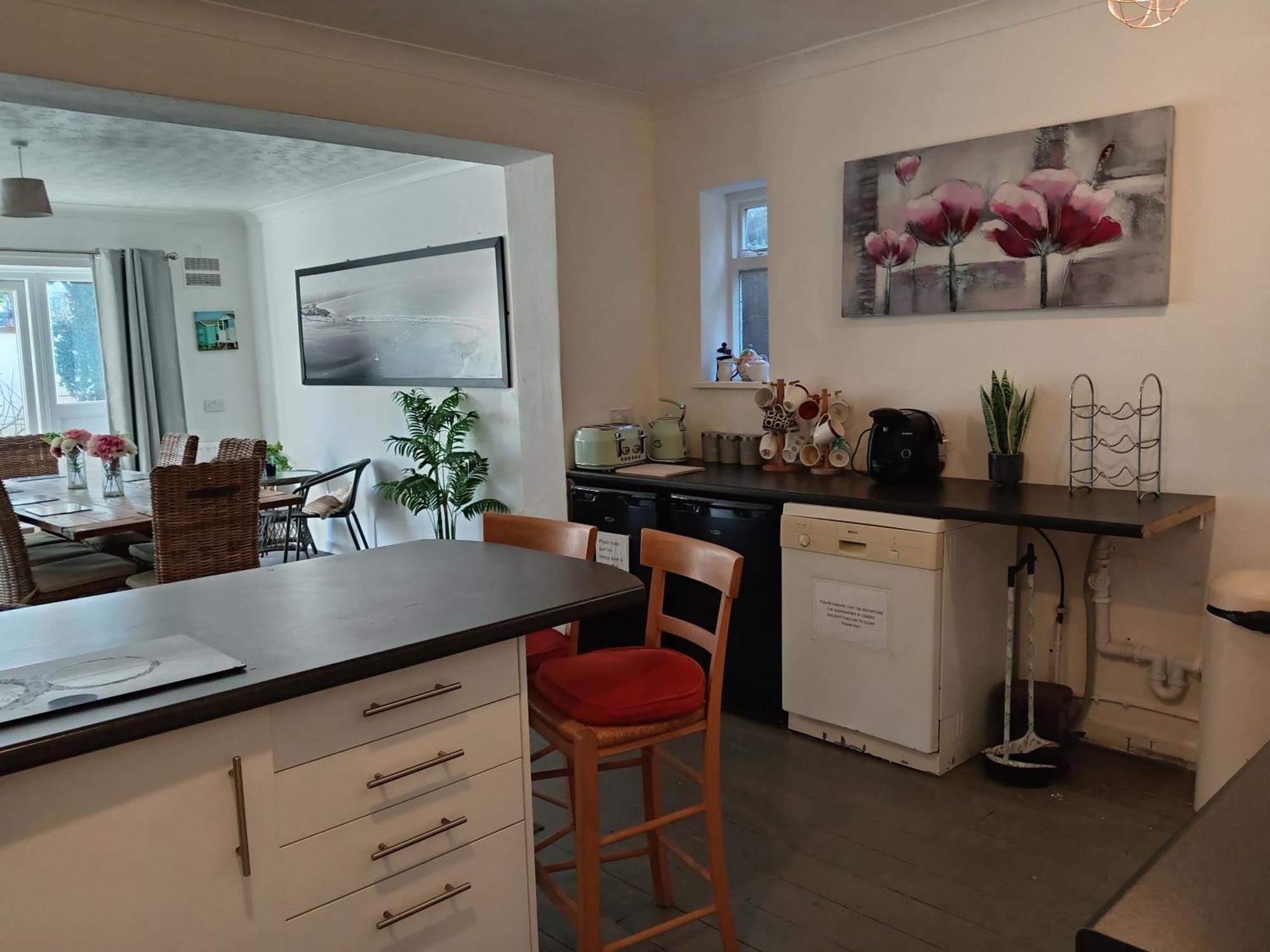Amitie Guest House Борнмут Экстерьер фото